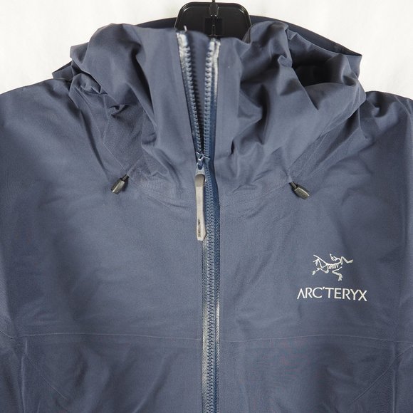 Arc'teryx Women's Beta LT Jacket Hoody Gore-Tex Pro Lightweight Black Sapphire S - Picture 3 of 10